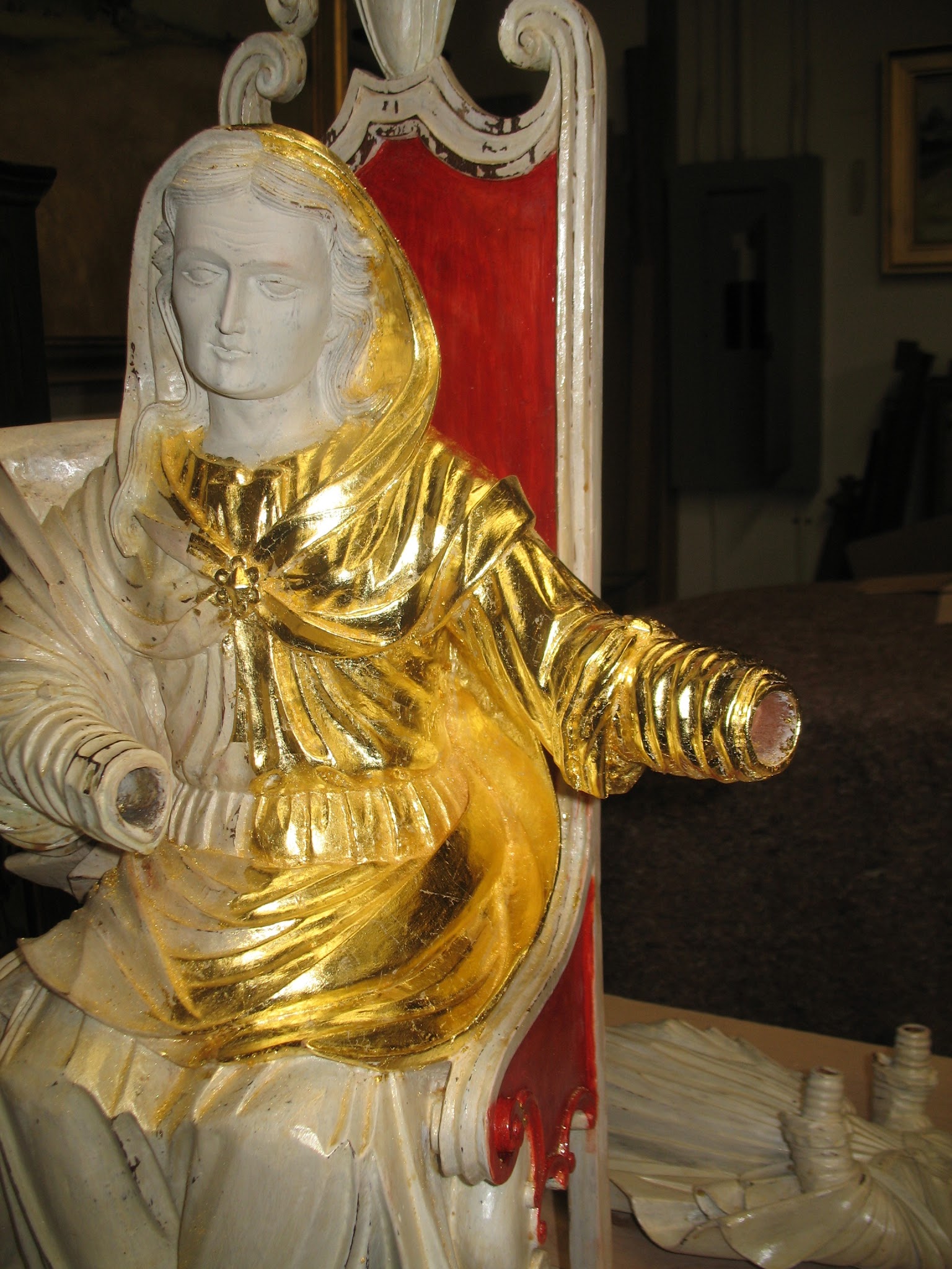 Antique gilded restoration piece