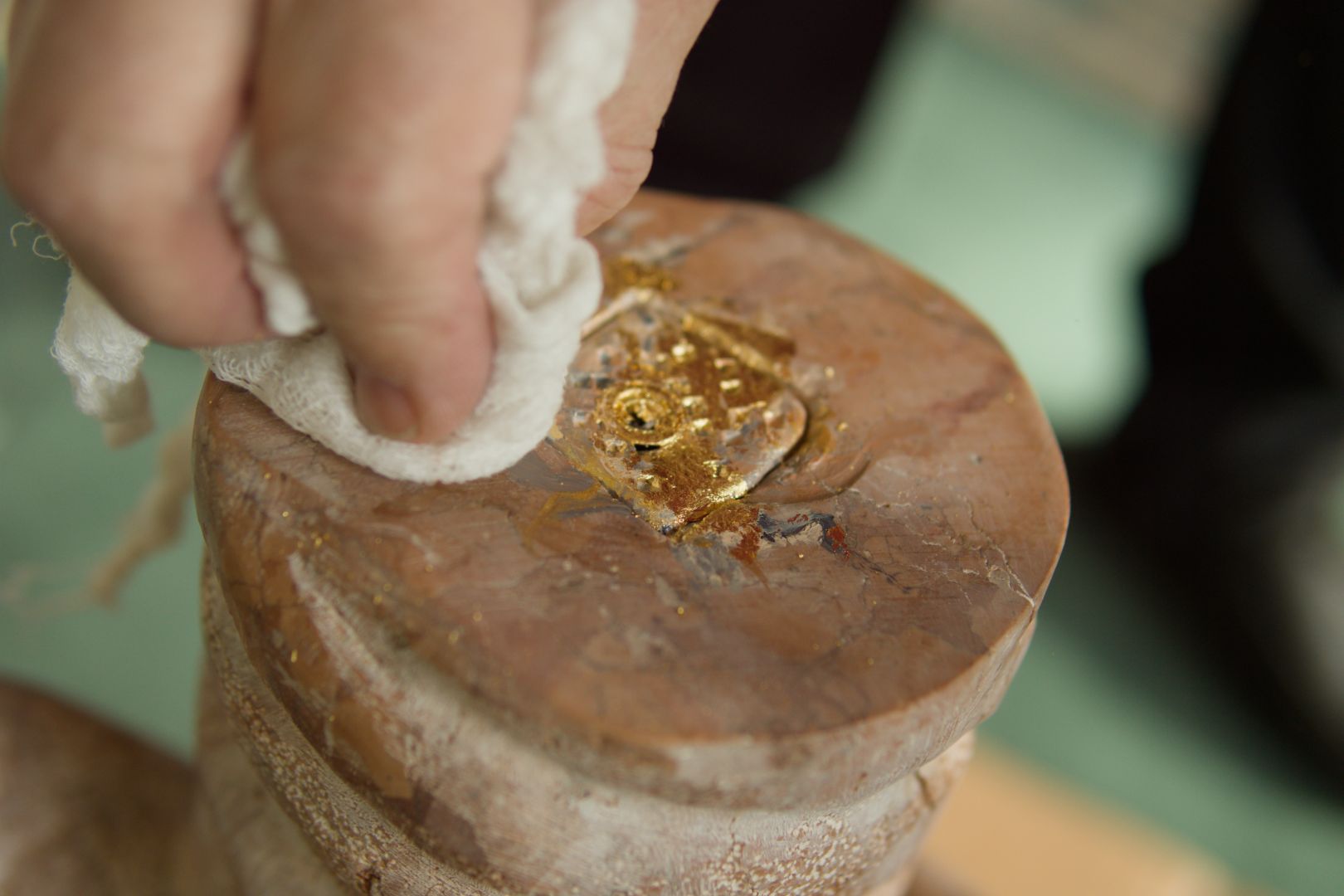 Traditional gilding work